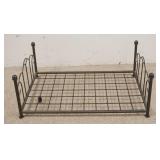 1289	IRON DOLL BED, 27 IN L, 18 IN W