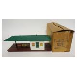 1198	LIONEL O GAUGE FREIGHT STATION #256
