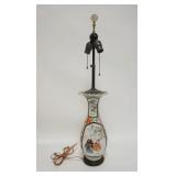1074	HAND PAINTED ASIAN VASE CONVERTED TO LAMP, HAS RUFFLED TOP, DECORATED W/PEOPLE, BIRDS & FLOWERS