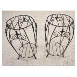 1088	2 IRON WIRE PLANT STANDS, 10 IN TOP DIAMETER X 21 1/2 IN HIGH