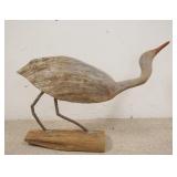 1089	LARGE SIGNED CARVED & PAINTED SHORE BIRD, GLASS EYES, HAS SIGNATURE PLAQUE ON THE BASE, NOT LEG