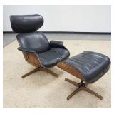 1117	PLYCRAFT *MR CHAIR* EAMES STYLE LOUNGE CHAIR W/STOOL, SOME VENEER LOSS ON UNDERSIDES