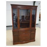 1072	MAHOGANY BREAKFRONT CHINA CABINET, MENGEL LOUISVILLE KENTUCKY, 71 IN HIGH X 46 1/4 IN WIDE X 16
