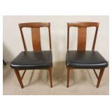 1144	PAIR OF MIDCENTURY MODERN CHAIRS