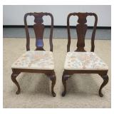1157	PAIR OF QUEEN ANN STYLE SIDE CHAIRS