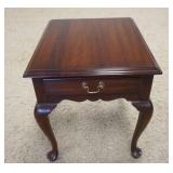 1171	HENKEL HARRIS VIRGINIA GALLERIES ONE DRAWER SIDE TABLE, 20 IN X 24 IN X 22 1/4 IN HIGH