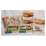 1010	LOT OF MODEL TRAIN ACCSESORIES KITS W/ ORIGINAL BOXES, INCLUDES PLASTICVILLE, LIFE-LIKE & BACHM