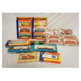 1072	LOT OF LIfE-LIKE HO GAUGE TRAIN MODELS