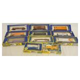 1130	11 AHM HO GAUGE MODEL TRAINS
