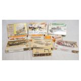 1161	LOT OF 10 BACHMANN TRAIN/BUILDING MODEL KITS 4 OF WHICH ARE SEALED IN BOX