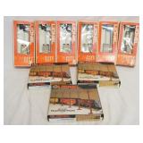 1177	LOT OF LIONEL MODEL TRAIN ACCSESORIES LOT INCLUDES SIX AUTO BLOCK TARGET SIGNALS & THREE SETS O