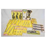 1224	LARGE LOT OF ATLAS HO GAUGE MODEL TRAIN TRACKS, LOT ALSO INCLUDES 4 ATLAS TRUSS BRIDGES.