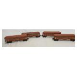 1236	LOT OF 4 LIONEL MODEL TRAIN CARS