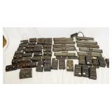 1247	LARGE LOT OF LIONEL SWITCHES/CONTROLS