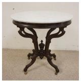 1159	VICTORIAN MARBLE TOP LAMP TABLE ON WALNUT BASE, TURTLE TOP