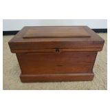 1143	DOVETAILED TOOL CHEST, HAS SLIDING TRAY W/DRAWERS, 28 3/4 IN X 18 IN X 18 IN HIGH