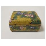 1085	CLOISONNE HINGED BOX, APPROXIMATELY 3 1/4 IN X 4 IN X 1 1/4 IN HIGH