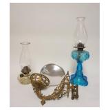 1092	KEROSENE LAMP LOT INCLUDING METAL LAMP BRACKET MERCURY GLASS REFLECTOR