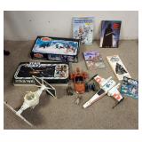 1286	VINTAGE STAR WARS TOY LOT INCLUDING BOOKS, BOARD GAME, TOYS, KENNER, ETC.