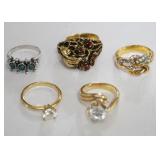 1316	5 LADIES RINGS, ONE MARKED 18K GE