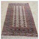 1054	PERSIAN THROW RUG, APPROXIMATELY 4 FT 1 IN X 6 FT 7 IN