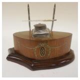 1184	ANTIQUE INKWELL W/ PEN HOLDER. APP. 10 IN X 6 1/2 IN H