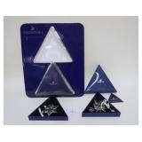 1035	2 SWAROVSKI CHRISTMAS ORNAMENTS, 2020 & 2011 SOME BRANCHES NEED TO BE REATTACHED, 3 IN DIAMETER