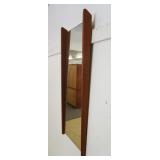 1187	MID CENTURY MODERN HANGING DANISH MIRROR BY MUNCHNER ZIER, APPROXIMATELY 18 1/4 IN X 41 IN