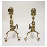 1089	DIMINUTIVE SET OF ANTIQUE BRASS ANDIRONS, APPROXIMATELY 18 IN HIGH