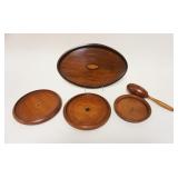 1092	GROUP OF ASSORTED ANTIQUE WOODWARE INCLUDING SHELL INLAID 13 IN TRAY, WOOD COASTERS, ETC