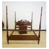 1250	MAHOGANY QUEEN SIZE BED & NIGHT STAND