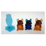 1037	LOT OF WESTMORLAND MINIATURE GLASS BULL DOGS AND OWL, TALLEST APPROXIMATELY 4 IN