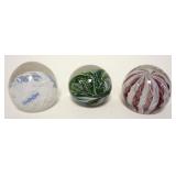 1076	3 ART GLASS PAPERWEIGHTS, ONE SIGNED MILROPA, LARGEST APPROXIMATELY 2 3/4 IN HIGH