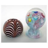 1082	ART GLASS LOT OF 2 PAPERWEIGHTS, LARGEST IS APPROXIMATELY 5 IN HIGH