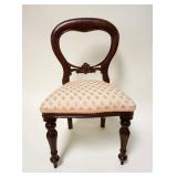 1102	WALNUT VICTORIAN STYLE DOLL/CHILDS CHAIR, APPROXIMATELY 18 1/4 IN HIGH