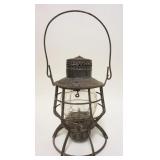 1010	DL&W RAILROAD LANTERN, DELAWARE, LACKAWANNA & WESTERN RAILROAD DRESSEL RAILWAY LAMP