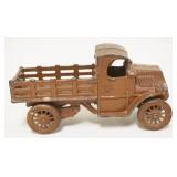 1176	ANTIQUE CAST IRON TOY TRUCK, APPROXIMATELY 7 IN LONG X 4 IN HIGH