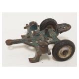 1193	ANTIQUE CAST IRON ARCADE TOY TRACTOR DISC