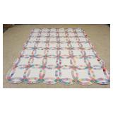 1034	 ANTIQUE HAND SEWN QUILT DOUBLE WEDDING RING PATTERN, APPROXIMATELY 7 FT 1 IN X 8 FT 4  ING