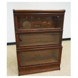 1071	MAHOGANY 4 SECTION MACY BARRISTER BOOKCASE, APPROXIMATELY 34 IN X 11 1/2 IN X 62 1/2 IN HIGH