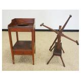 1090	ANTIQUE 1 DRAWER WASH STAND AND FLAX WINDER