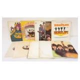 1027	LOT OF BEATLES VINYL ALBUMS W/WEAR/DAMAGE, AS FOUND, SOME RECORDS MISSING COVERS INCLUDES BEATL