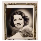 1071	HELEN FORD ACTRESS SIGNED PHOTO, APPROXIMATELY 8 IN X 10 IN OVERALL