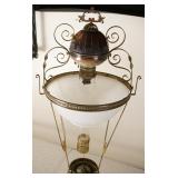 1021	VICTORIAN HANGING KEROSENE PARLOR LAMP