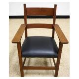 1212	MISSION OAK ARMCHAIR