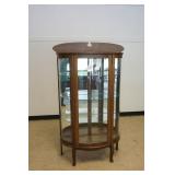 1246	ANTIQUE MIRROR BACK OAK CRYSTAL CABINET W/QUARTER SAWN OAK TOP, APPROXIMATELY 40 IN X 16 IN X 6