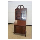 1134	MAHOGANY SECRETARY DESK W/DOUBLE DOOR BOOKCASE TOP, APPROXIMATELY 35 IN X 19 IN X 84 IN HIGH