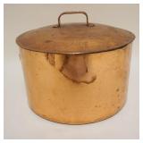 1029	LARGE COPPER COVERED POT WITH DOVE TAILED BOTTOM, APPROXIMATELY 12 IN X 10 IN