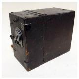 1018	PATHE RURAL 28MM MOVIE CAMERA WITH 2 MAGAZINES