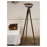 1186	K & E TRANSIT LEVEL W/TRIPOD & BOX